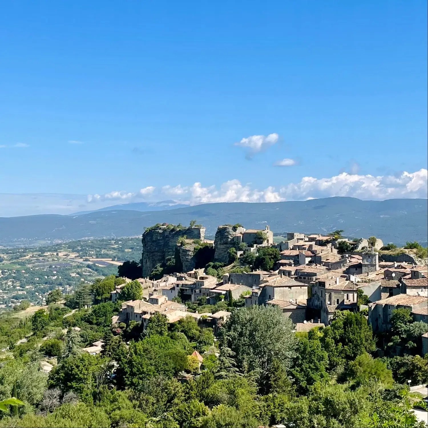 Saignon — the village on the rock where Rosette lived.
